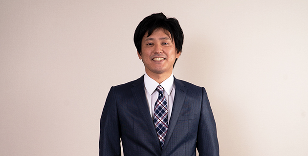 営業部課長:坂本智礼